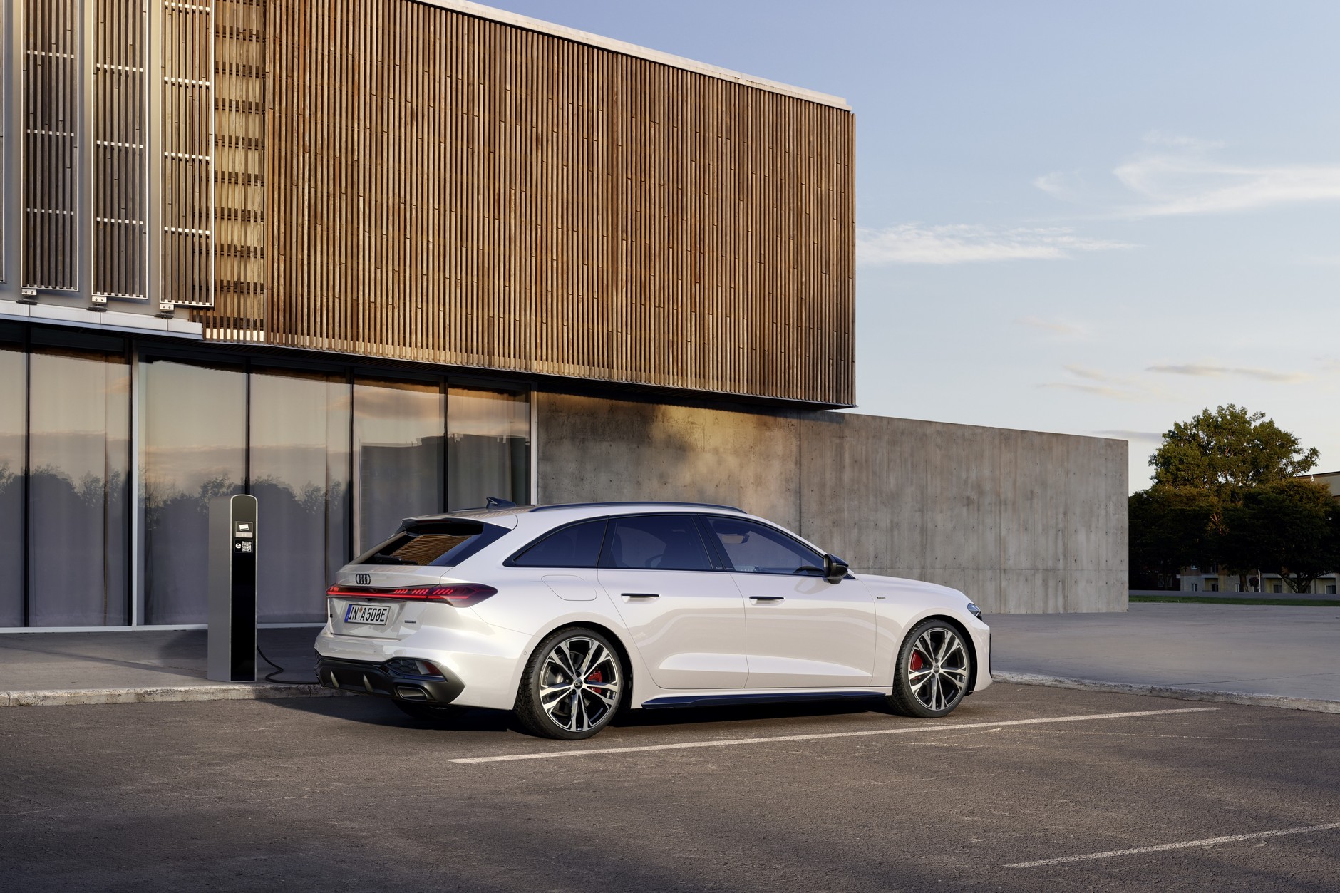 Audi A5 e-hybrid