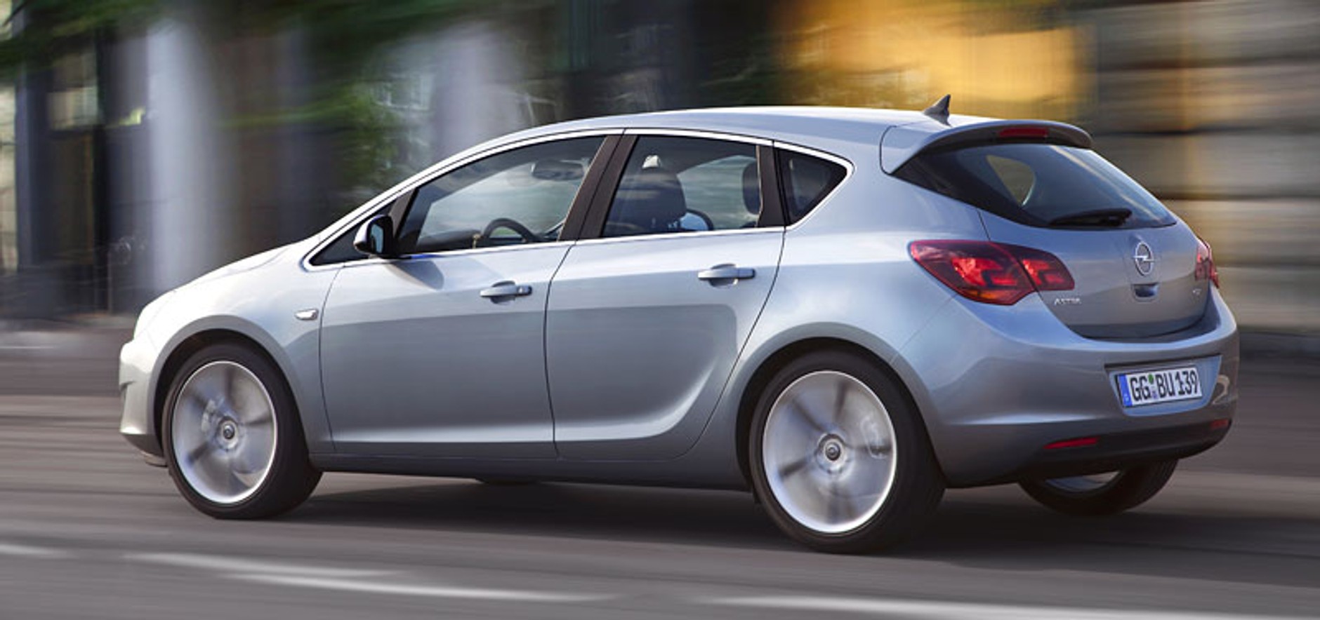 Złota Kierownica tygodnika Auto Świat dla Opla Astra