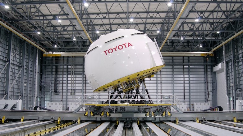 Guardian Angel - półautonomiczny system Toyoty