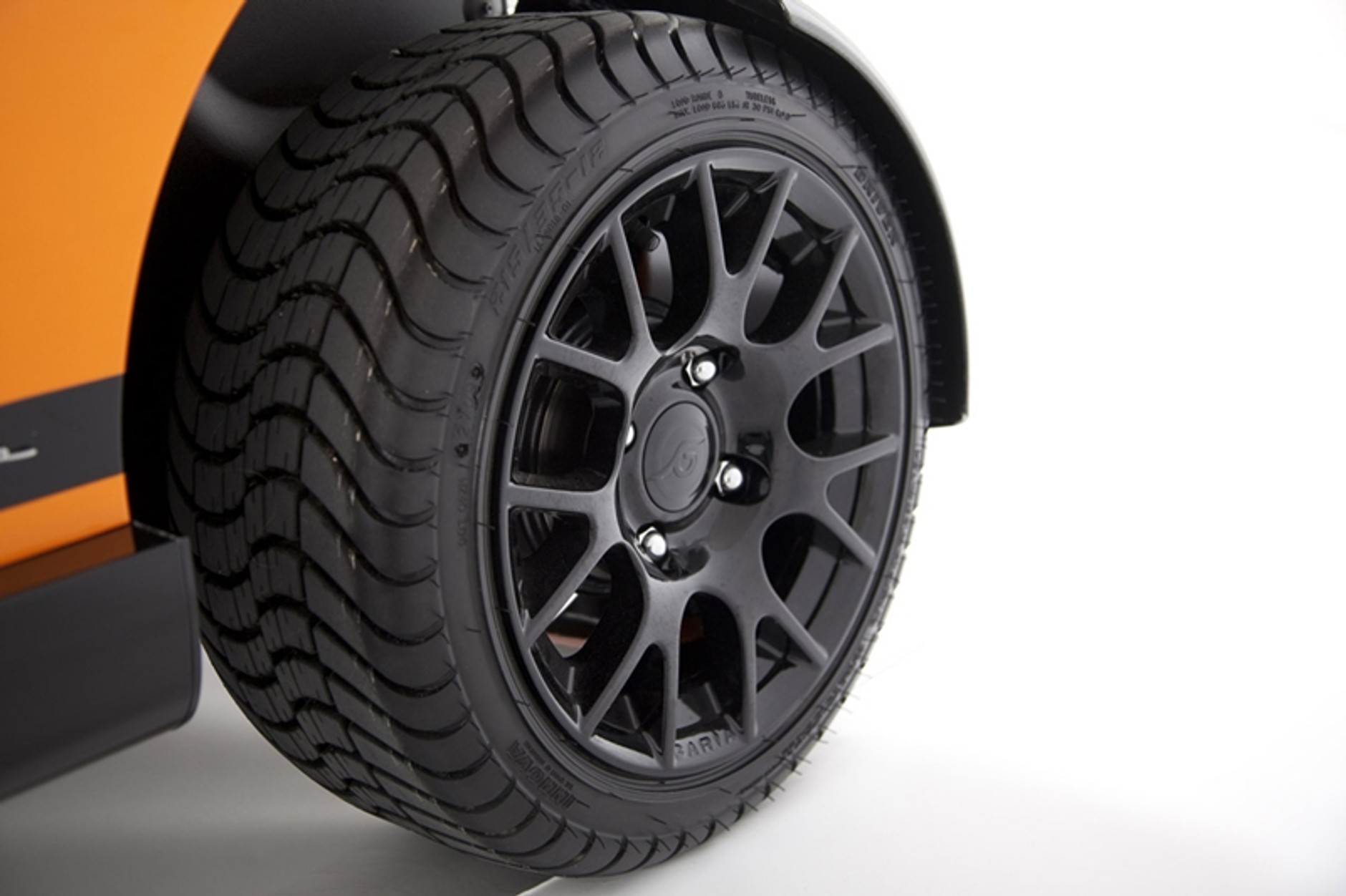 Najdroższy wózek golfowy kosztuje prawie 150 tys. zł