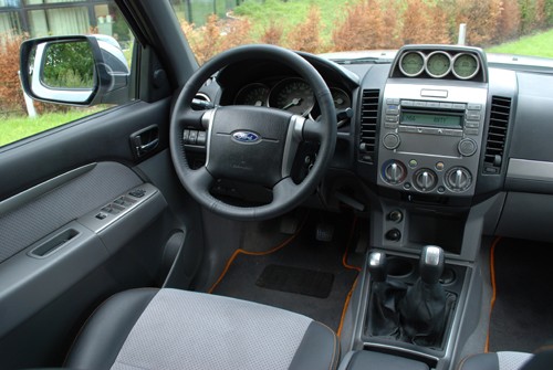 Ford Ranger 3.0 TDCI - Pikap niedrogi  w zakupie