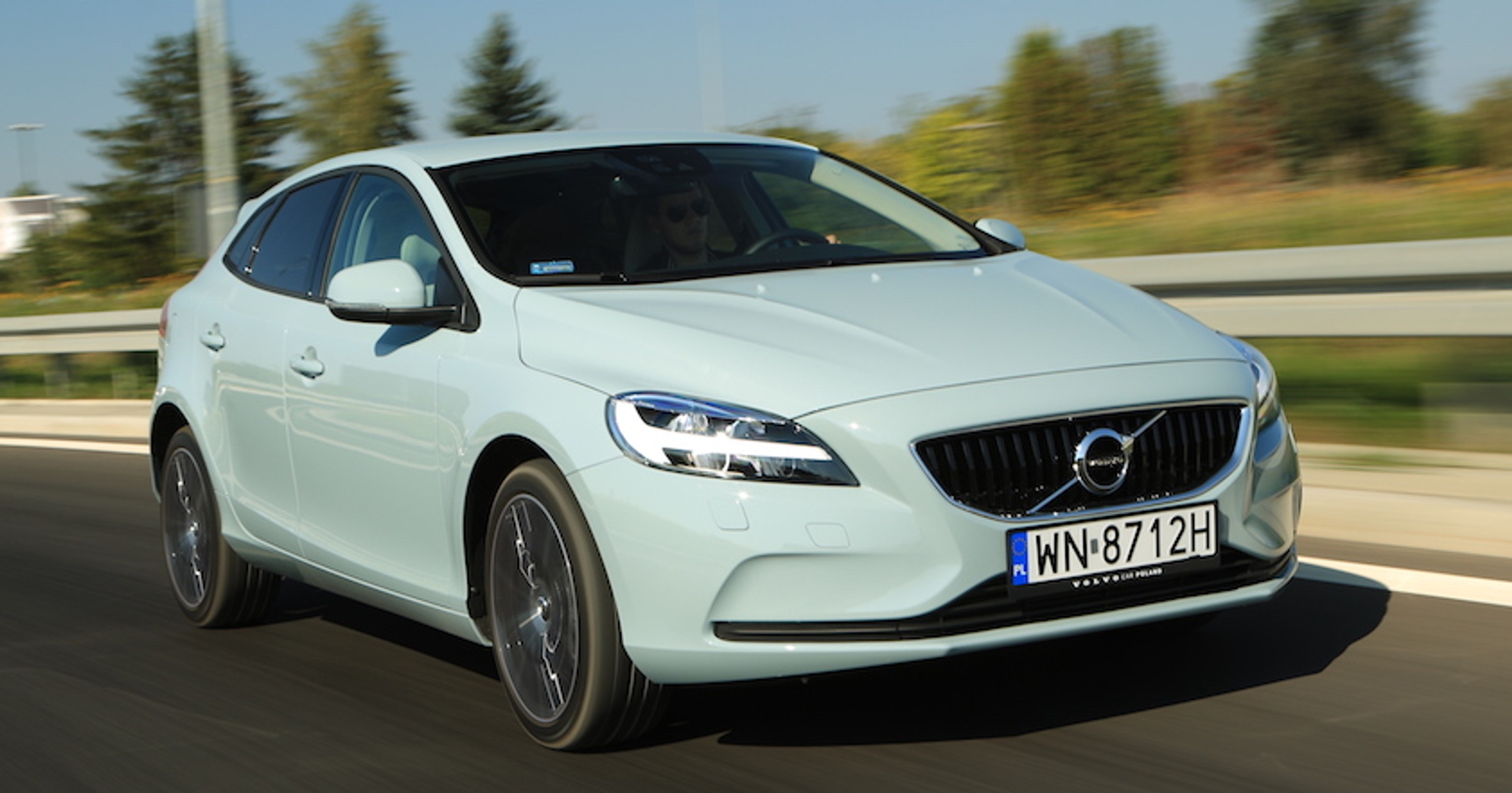Volvo V40 T4