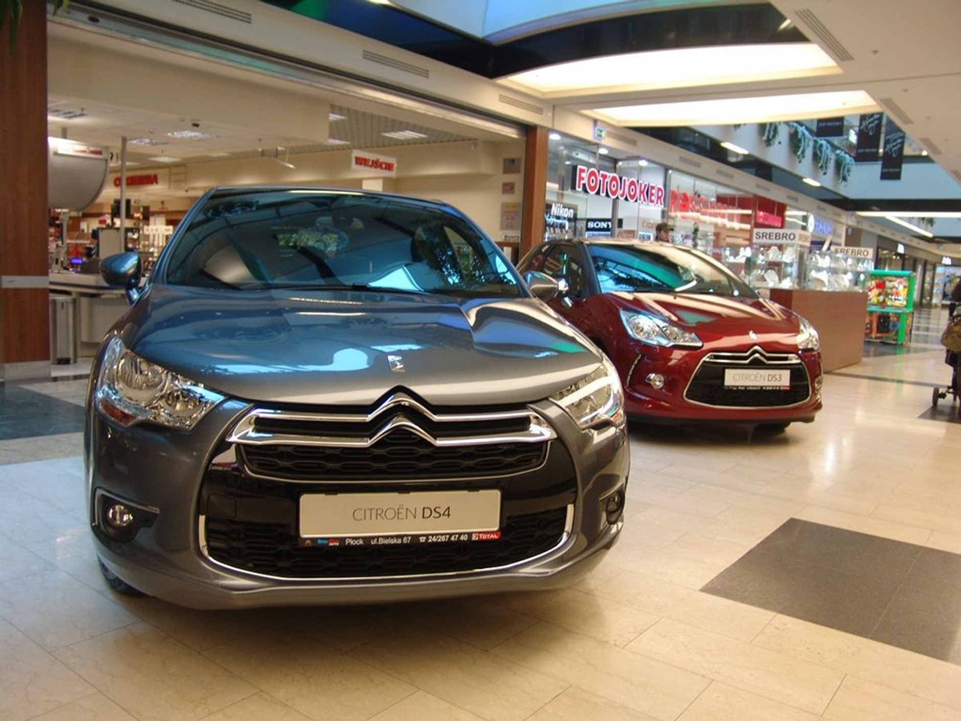 Polskie premiery w Płocku