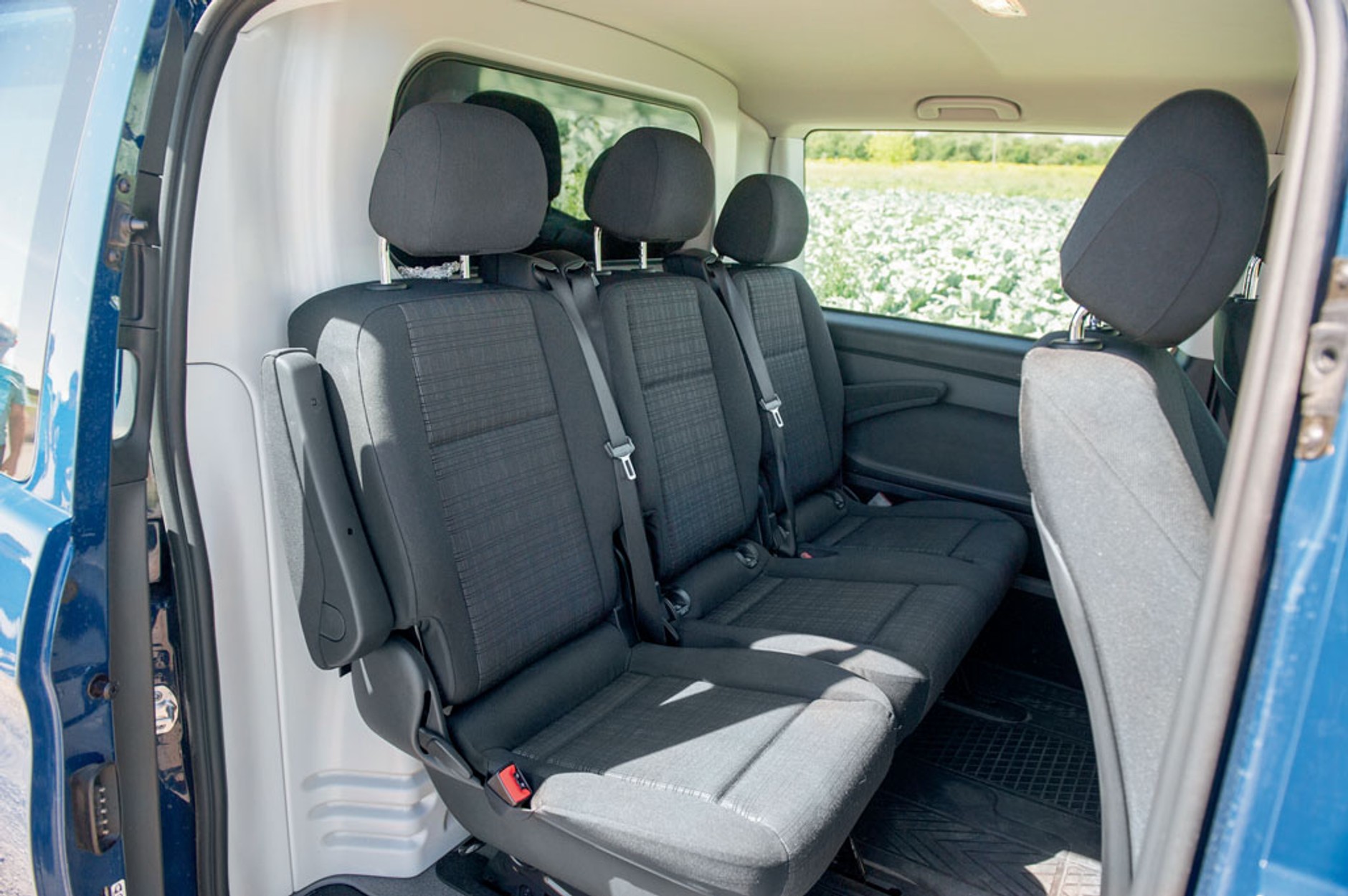 Mercedes Vito Mixto 4Matic - rodzinny furgon