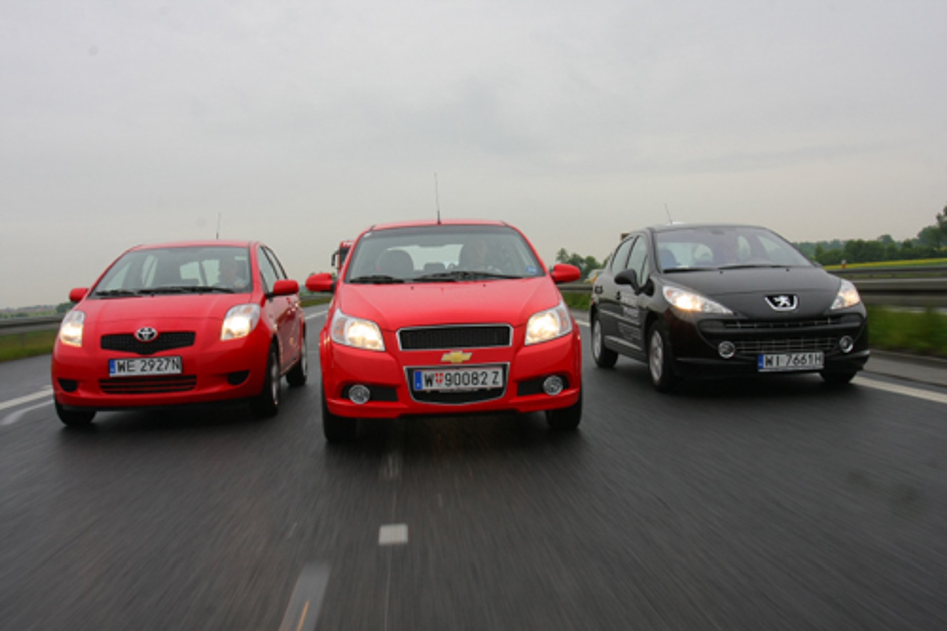 Chevrolet Aveo kontra Peugeot 207 i Toyota Yaris - Luksus poproszę. Tanio!