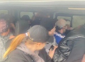 Kierowca busa stracił prawo jazdy. Policjanci nie mogli uwierzyć, ilu przewoził pasażerów