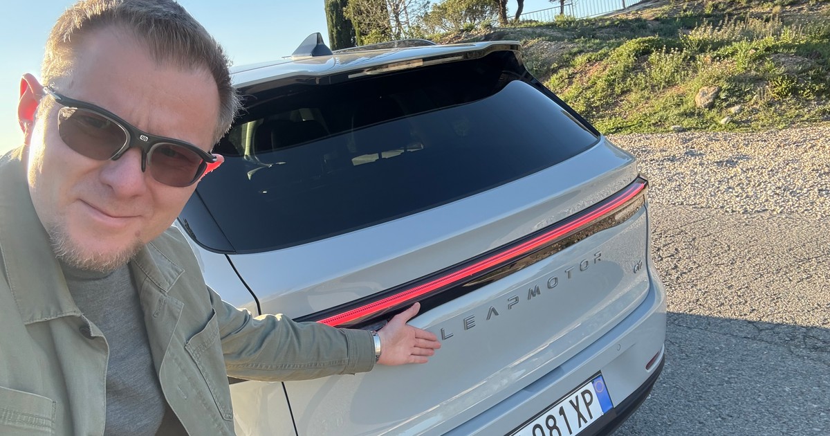 Pierwsza jazda Leapmotorem C10 REEV