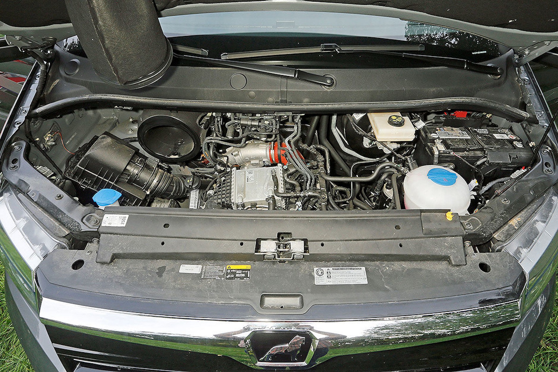 Dwa kampery 4x4: Hymer i Knaus