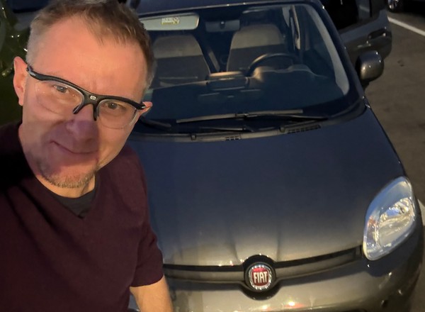 Wynająłem auto w taniej włoskiej wypożyczalni na lotnisku, a potem dowiedziałem się, na czym zarabiają naprawdę...