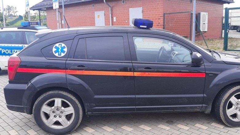 Dodge przerobiony na "karetkę"