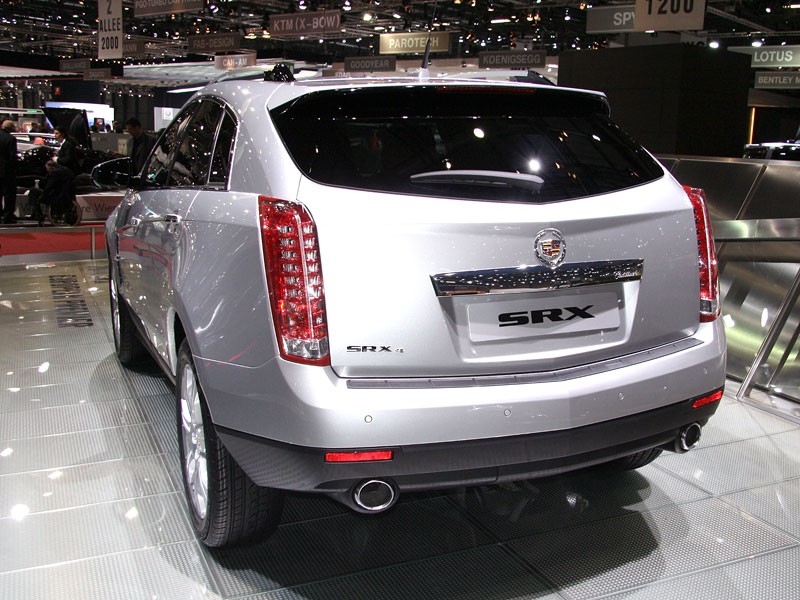 Genewa 2009: Cadillac SRX – europejska premiera