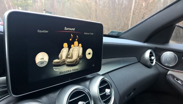 Test: 13 głośników Burmester w Mercedesie klasy C