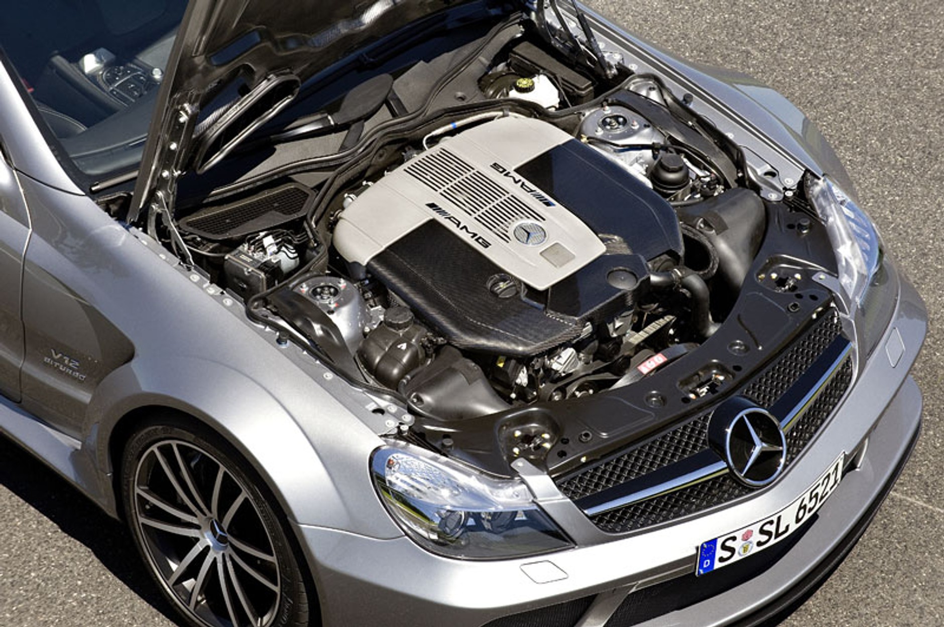 Mercedes: SL 65 AMG Black Series – luksusowe coupé (wideo)