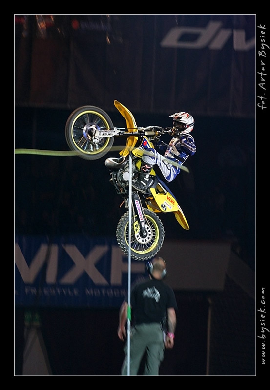 DIVERSE Night of the Jumps - fotografował Artur Bysiek