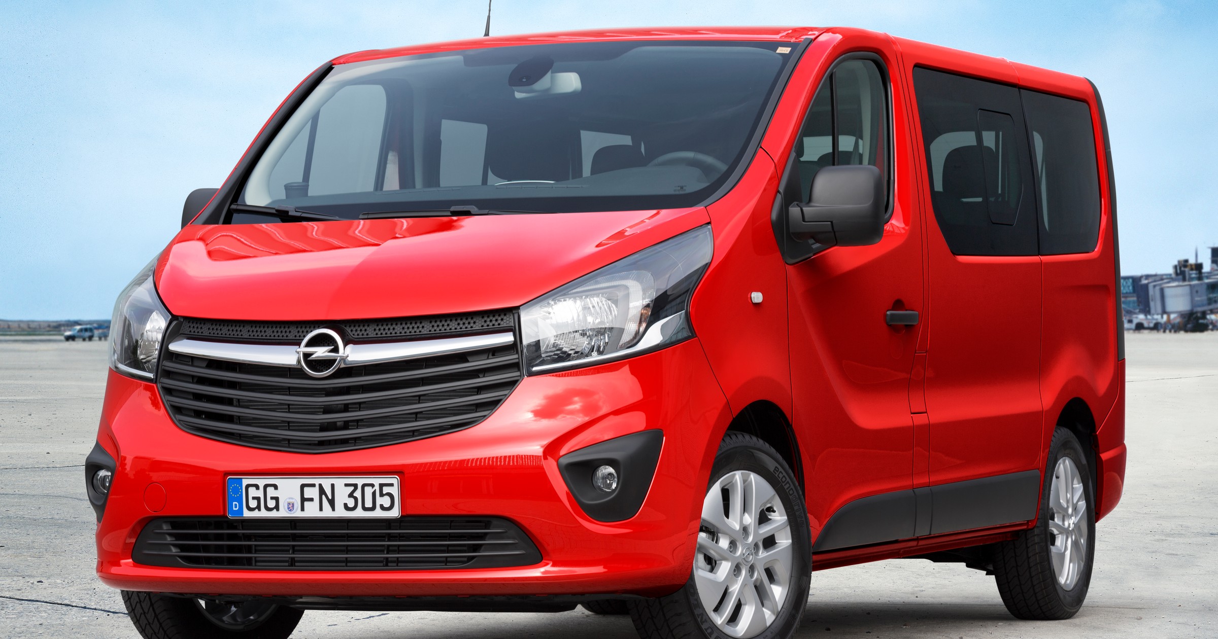 Opel-Vivaro-Combi-292795