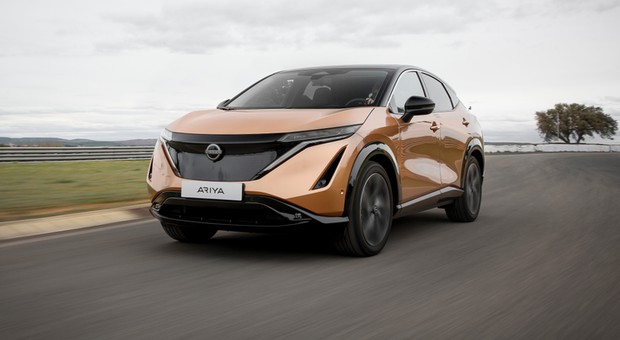Nissan stawia na elektryczność — pierwsze jazdy modelami Ariya i Qashqai e-Power
