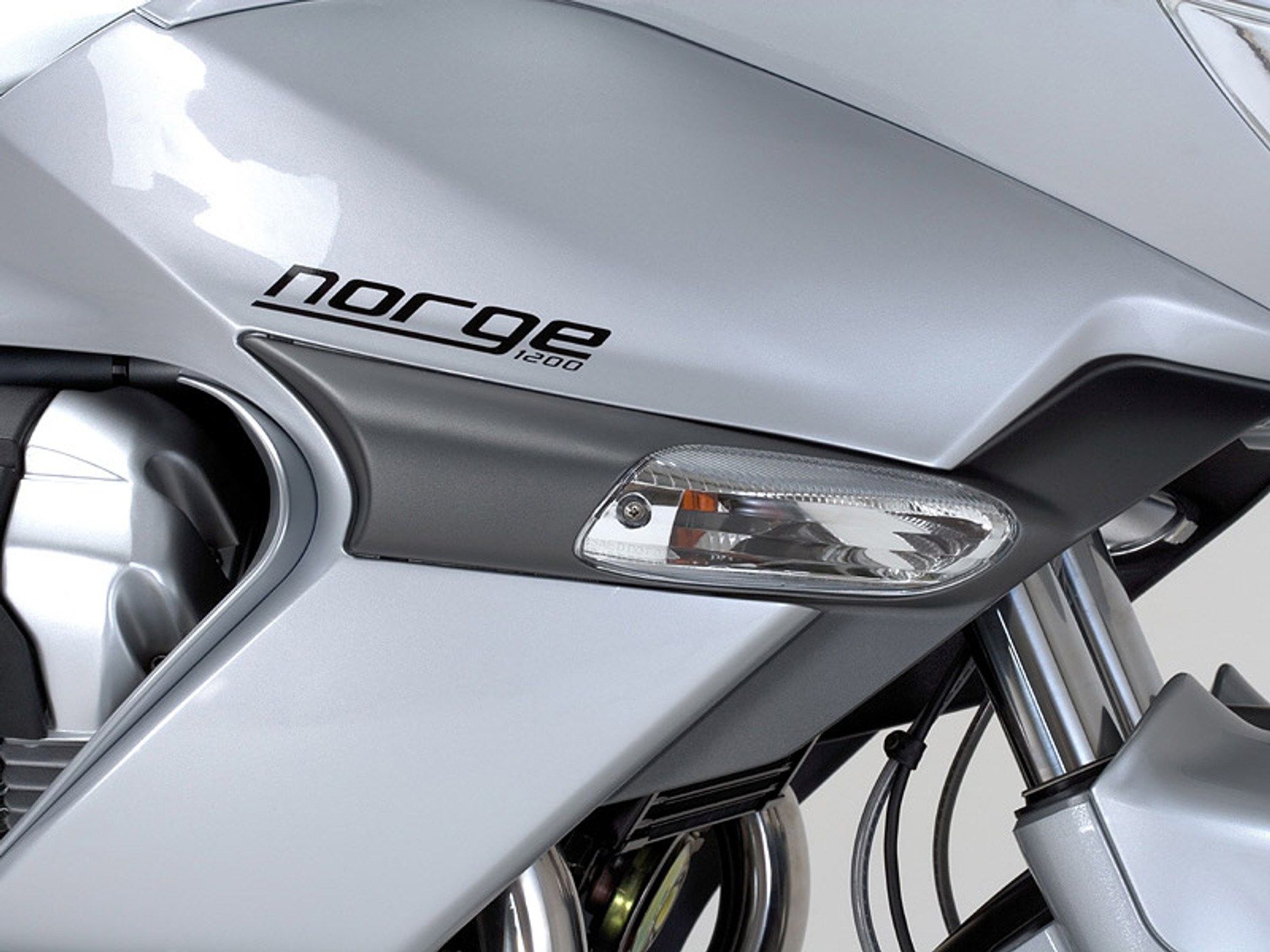 Moto Guzzi Norge 1200 - motocykl roku 2007