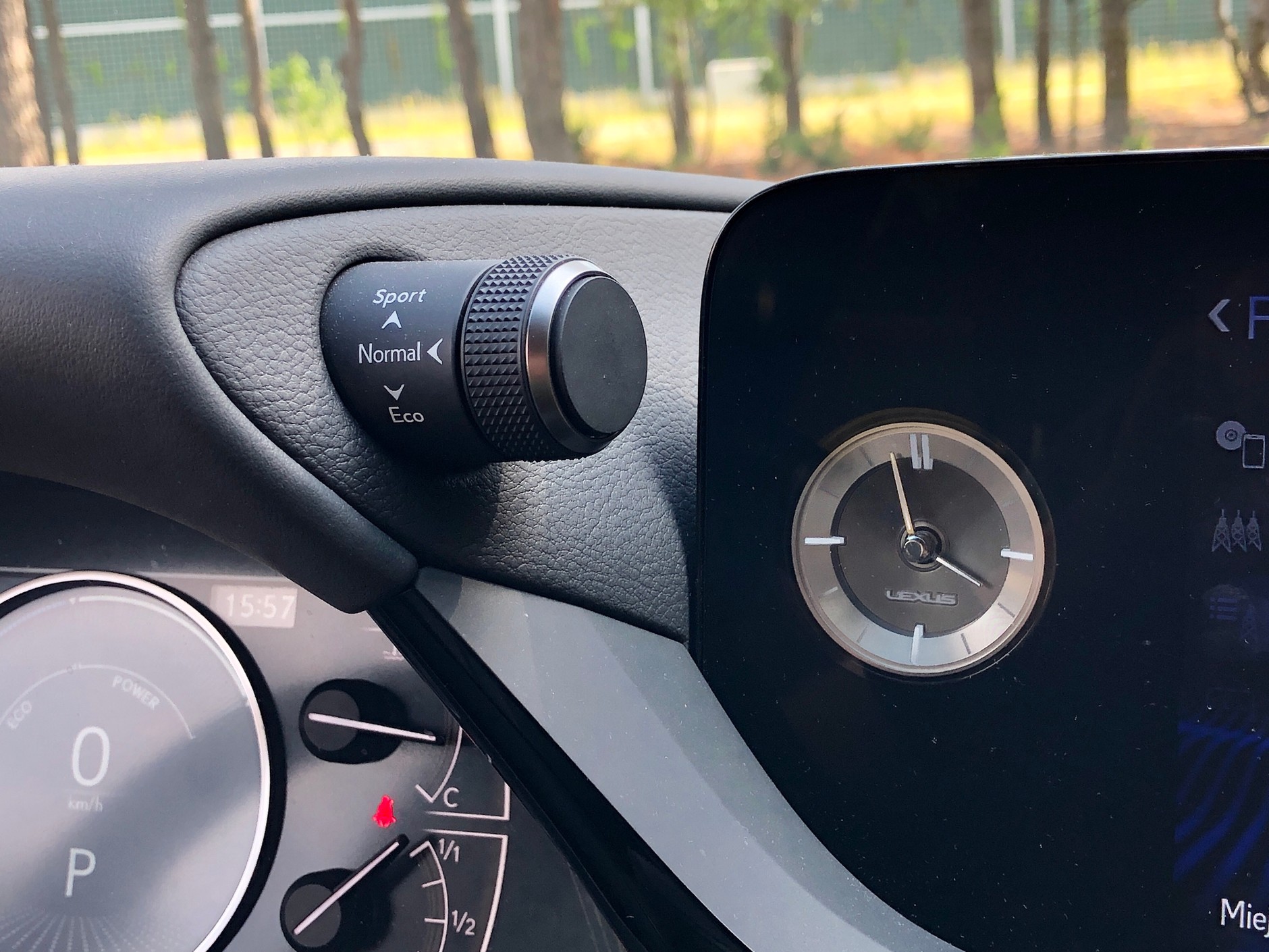 Lexus ES 300h Prestige