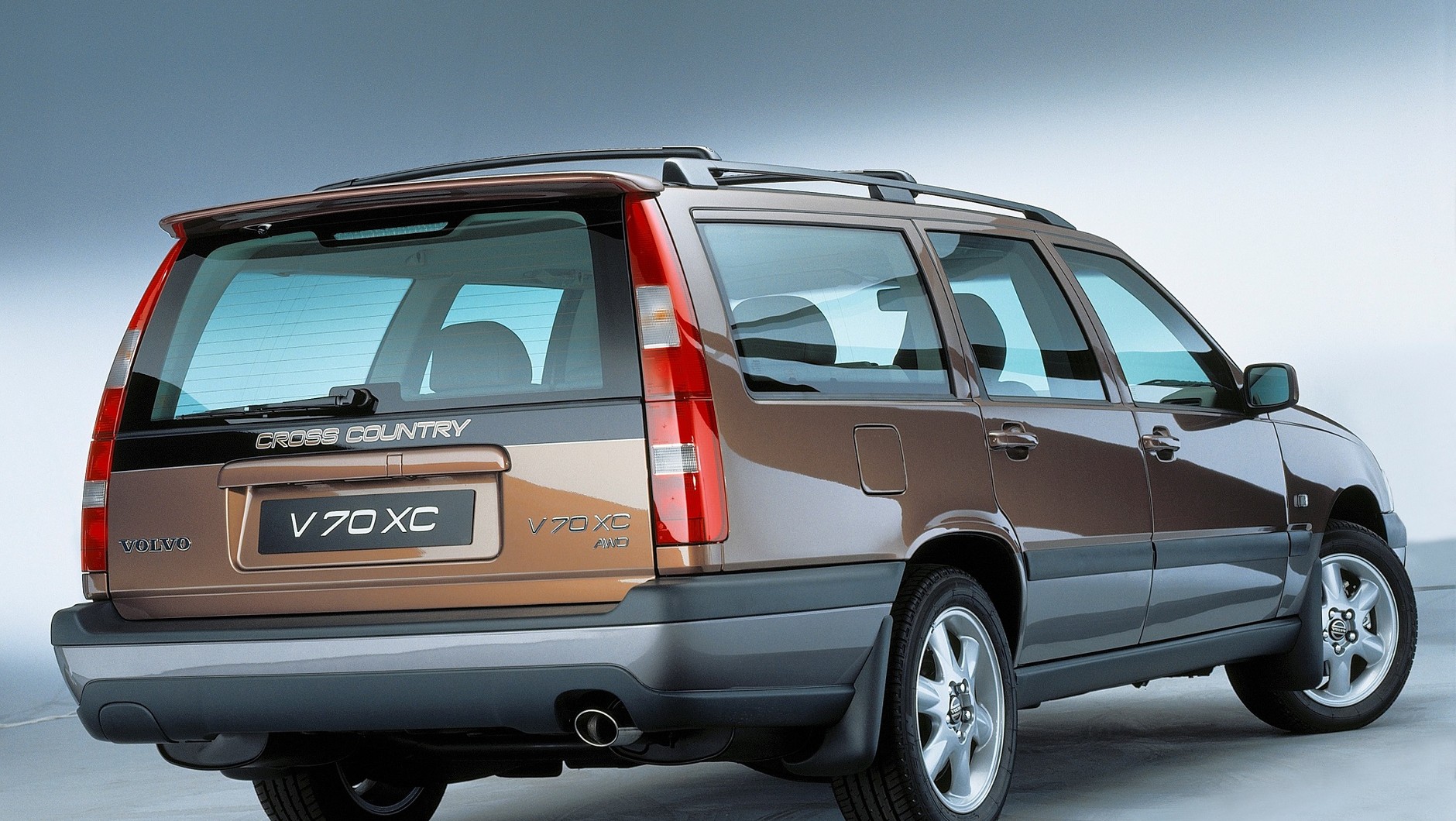Pierwsze Volvo V70 XC (Cross Country)