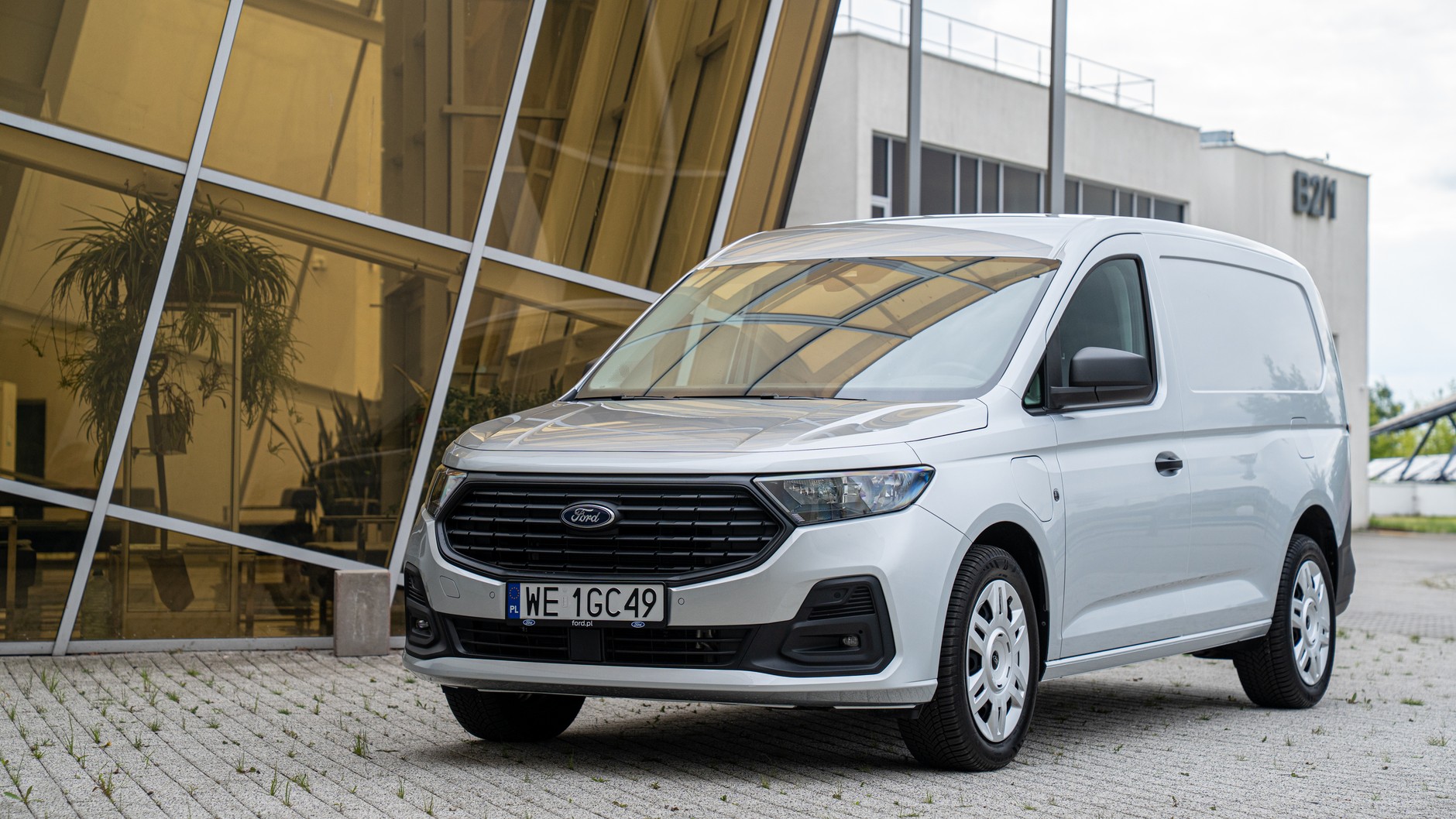 Ford Transit Connect PHEV