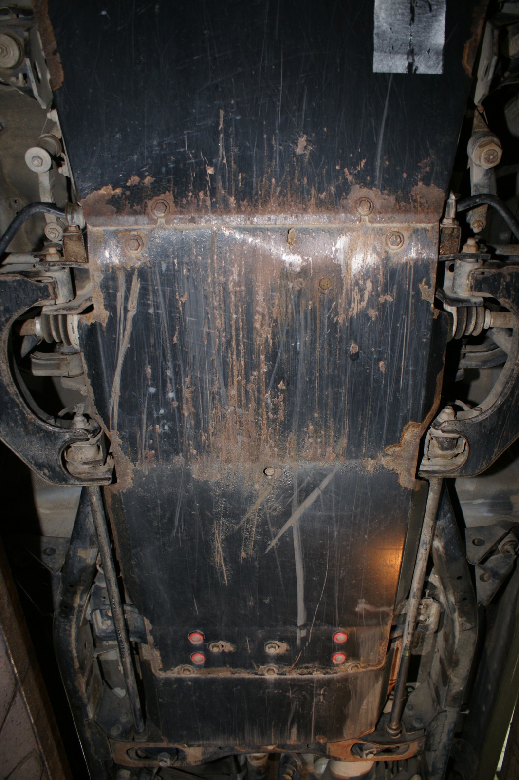 Osłona podwozia po kilku latach eksploatacji