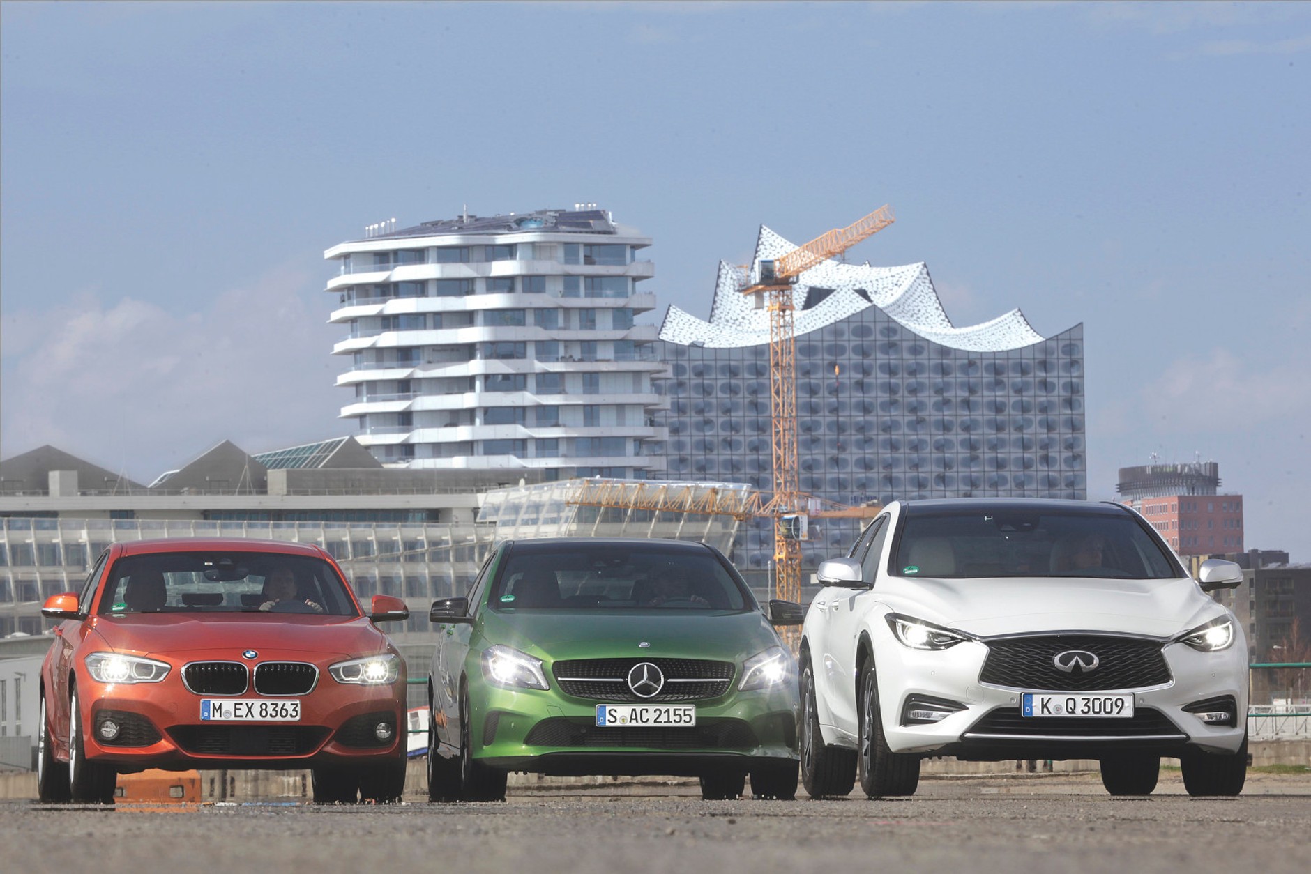 Trzy niezwykłe kompakty: BMW 120d, Infiniti Q30 2.2d i Mercedes A220d