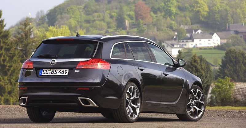 Opel Insignia Sports Tourer OPC rozpoczyna testy