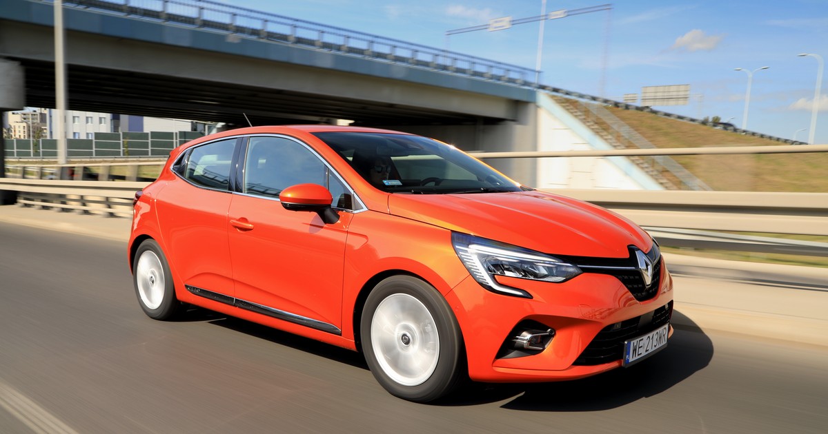 Renault Clio - oto jeden z modeli jaki można znaleźć w wirtualnym salonie Renault