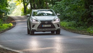 SUV-y Lexusa z lotu ptaka – nowa perspektywa?