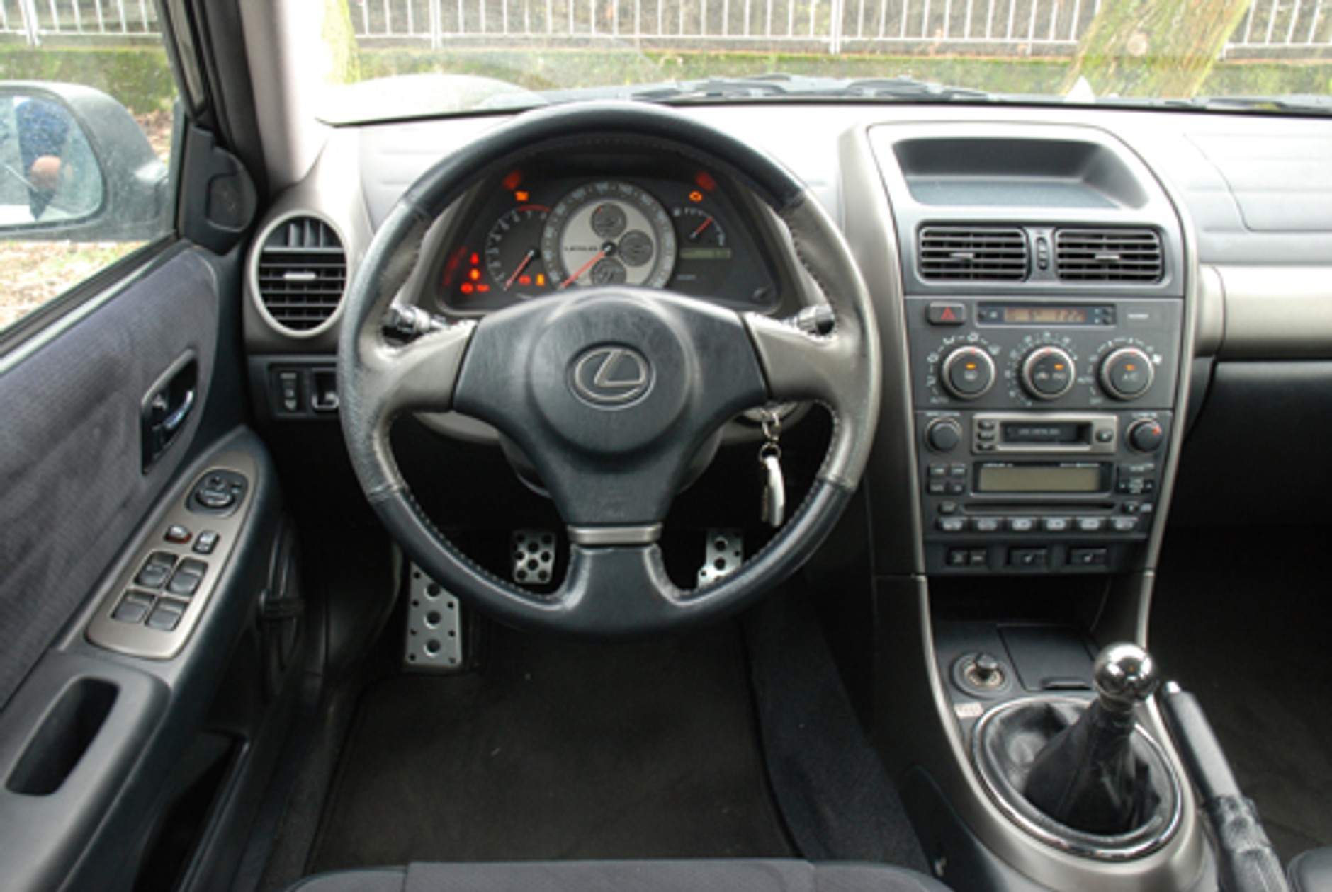 Lexus IS 200 - Kopia lepsza od oryginału