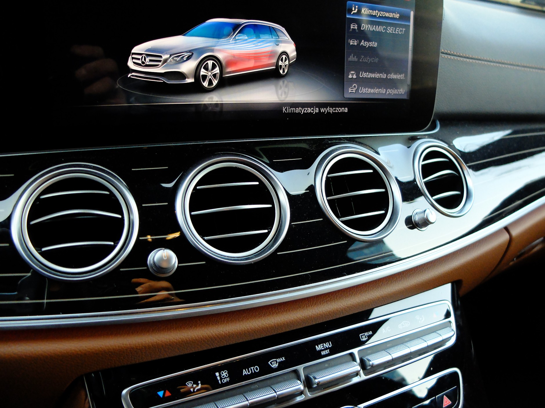 Mercedes klasy E - W213 Kombi (S213)