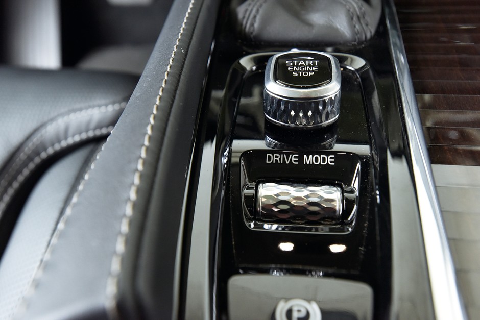 Volvo XC90 D5
2,0 l, 4 cyl., 235 KM, 480 Nm, 2129 kg