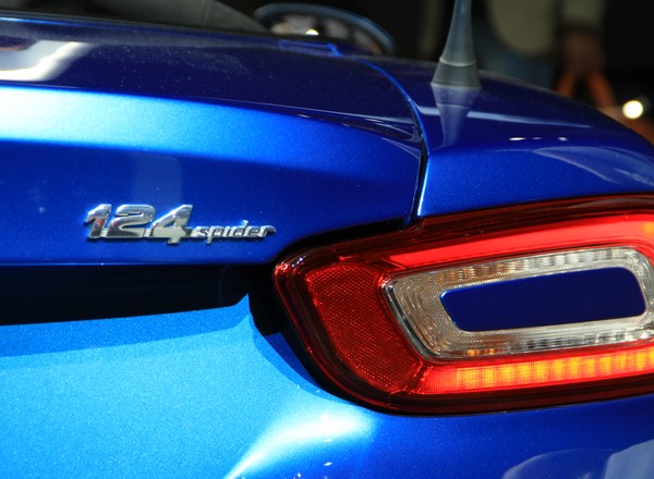 Nowości Fiata - 124 Spider i 500S w natarciu