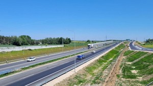 Zmiany dla kierowców na S8. Można już korzystać z dwóch pasów przy węźle Ostrów Mazowiecka Północ