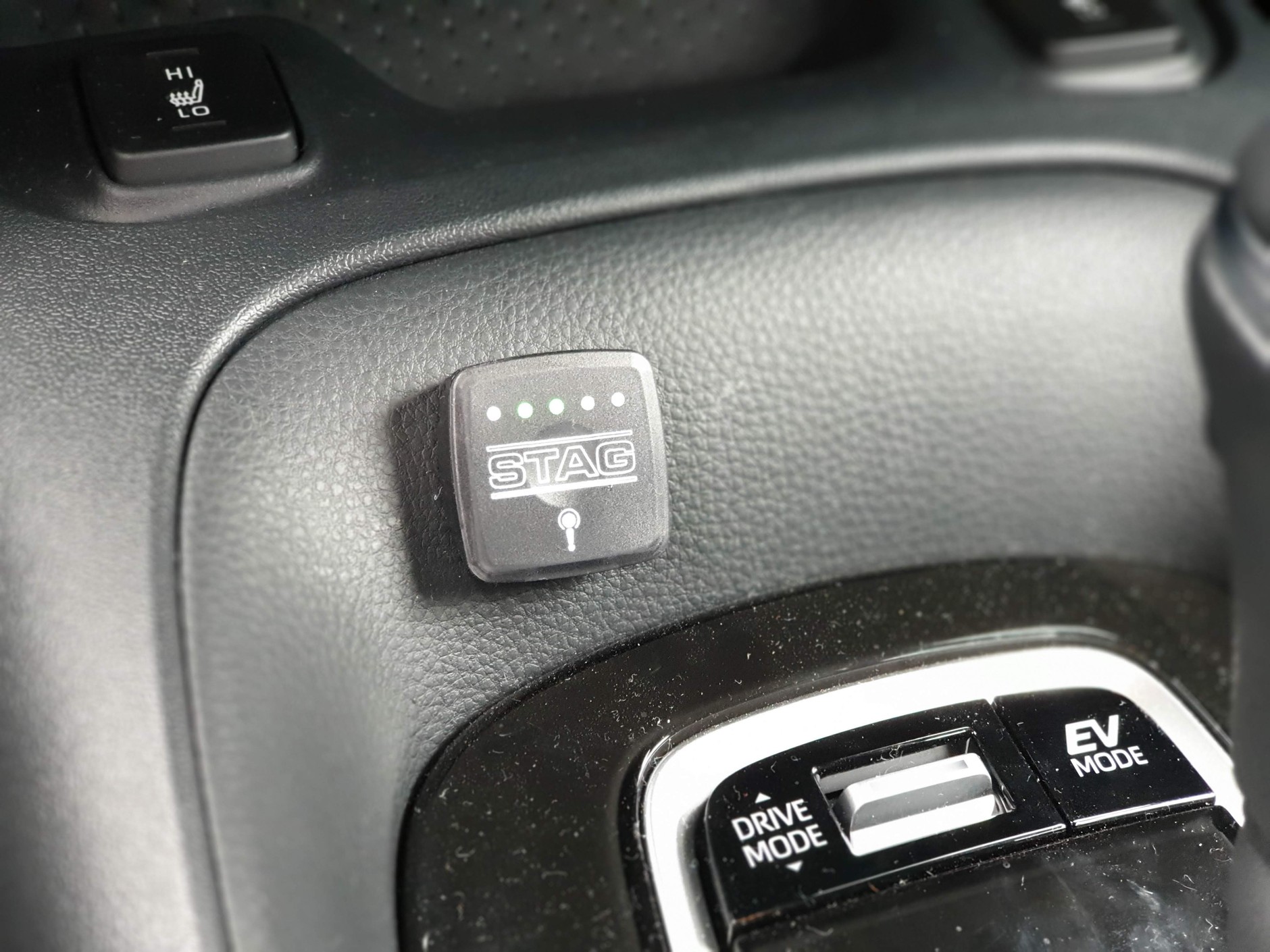 Toyota Corolla Hybrid z instalacją gazową STAG - marzenie taksówkarza?