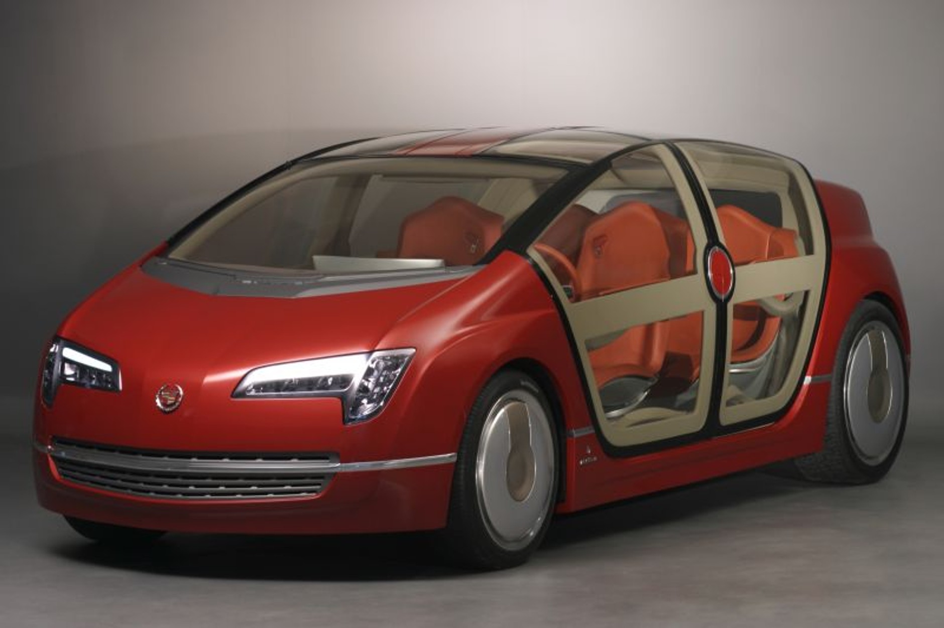 Bertone: kryzys w centrum designu