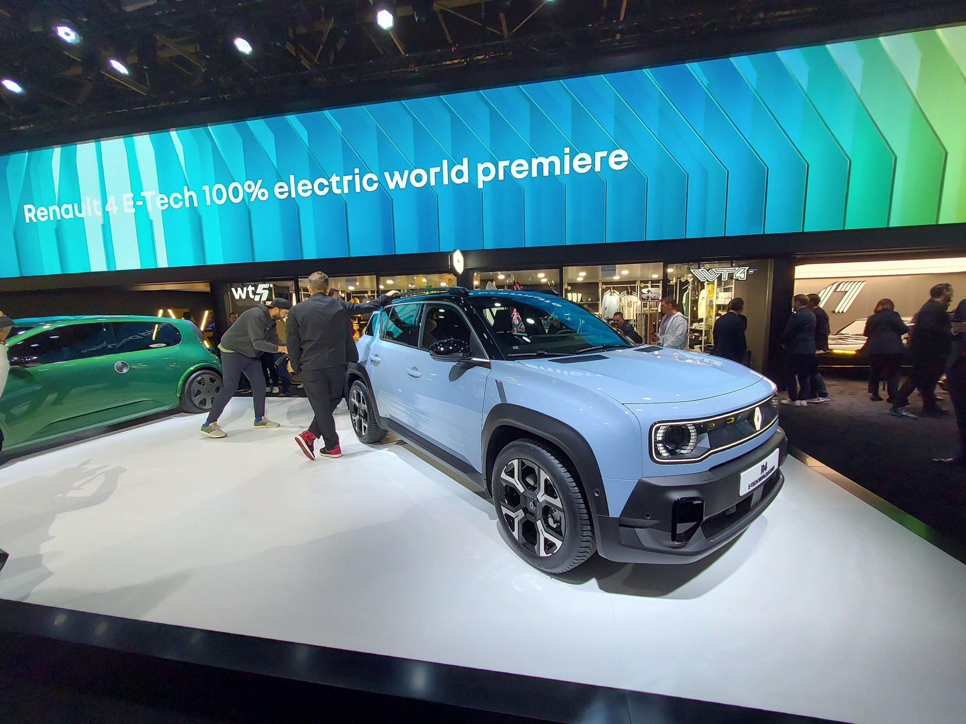 Salon samochodowy w Paryżu 2024