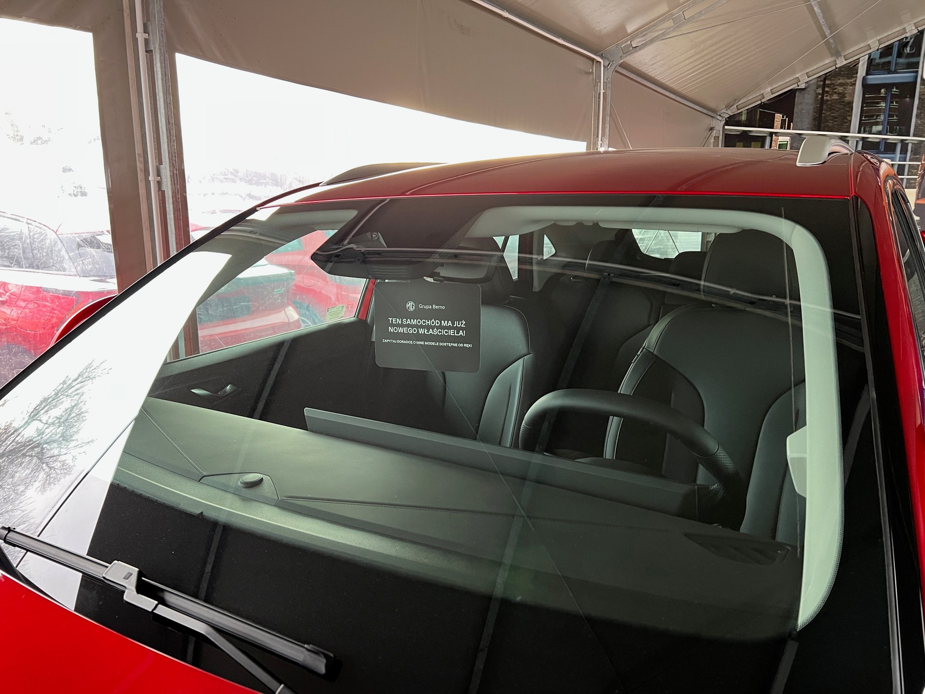 Salon MG w podwarszawskich Falentach