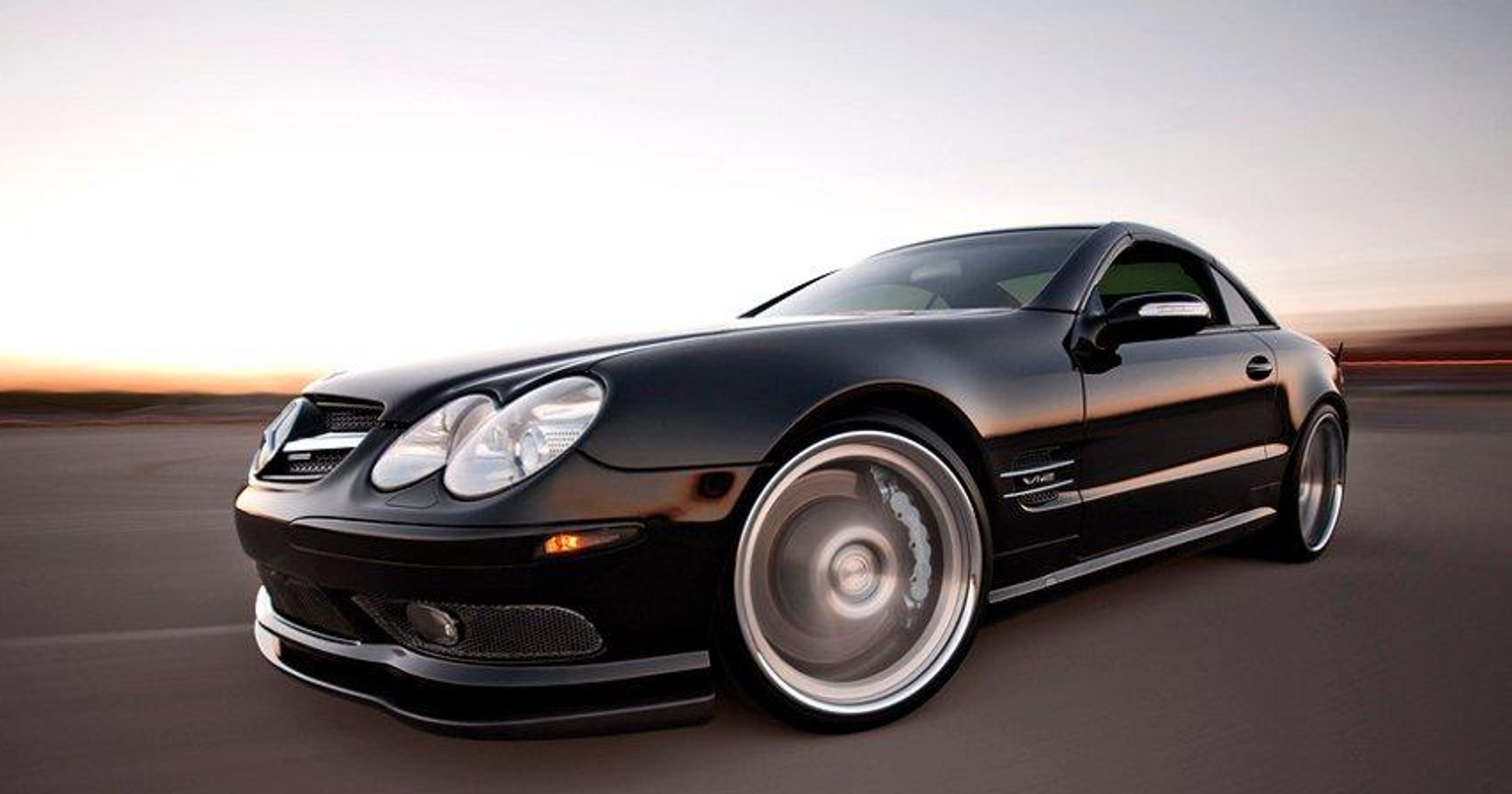 Mercedes SL rekordowo zagazowany 