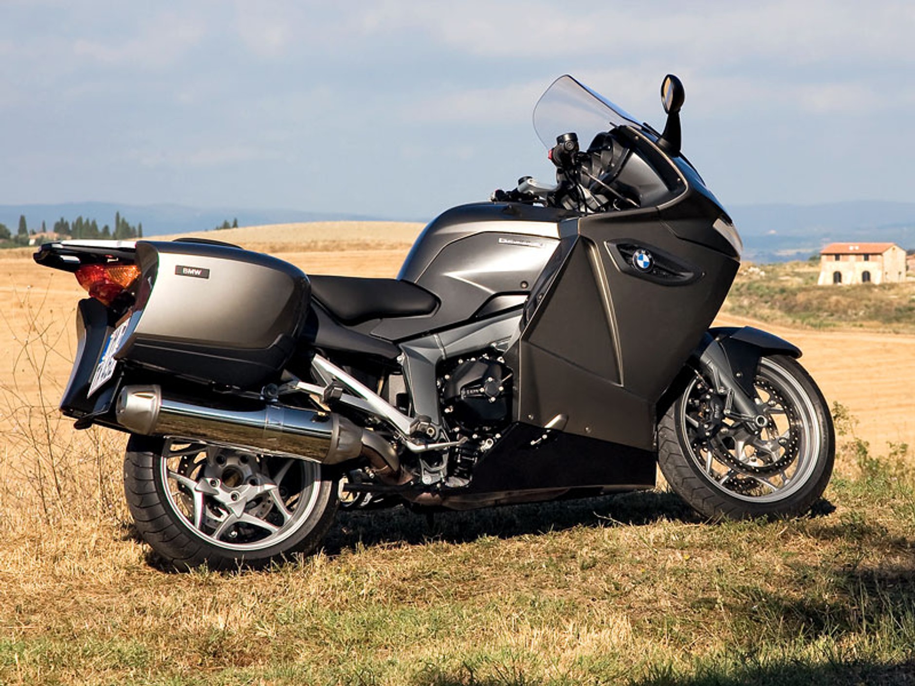 BMW Motorrad 2009: K 1300 S, K 1300 R, K 1300 GT (3x wideo HD!)