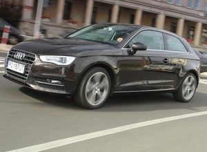 Stylowe, prestiżowe i... mają to coś! Kompakty premium za 40-50 tys. zł – który najlepszy?