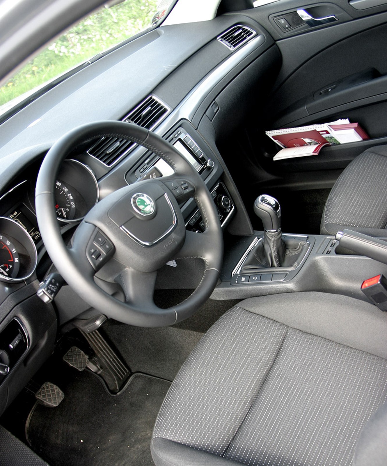 Škoda Superb: ubogi krewny Passata czy poważny konkurent?