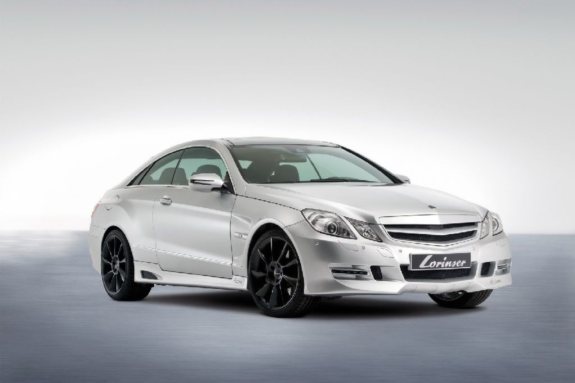 Mercedes Klasy E - Tuningowane coupe od Lorinsera