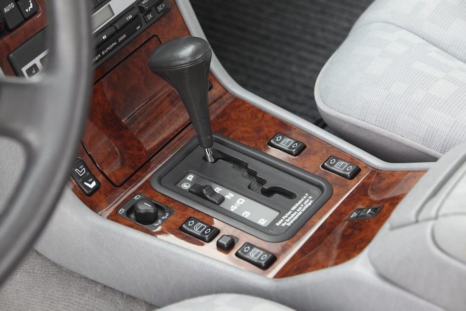 Mercedes W140