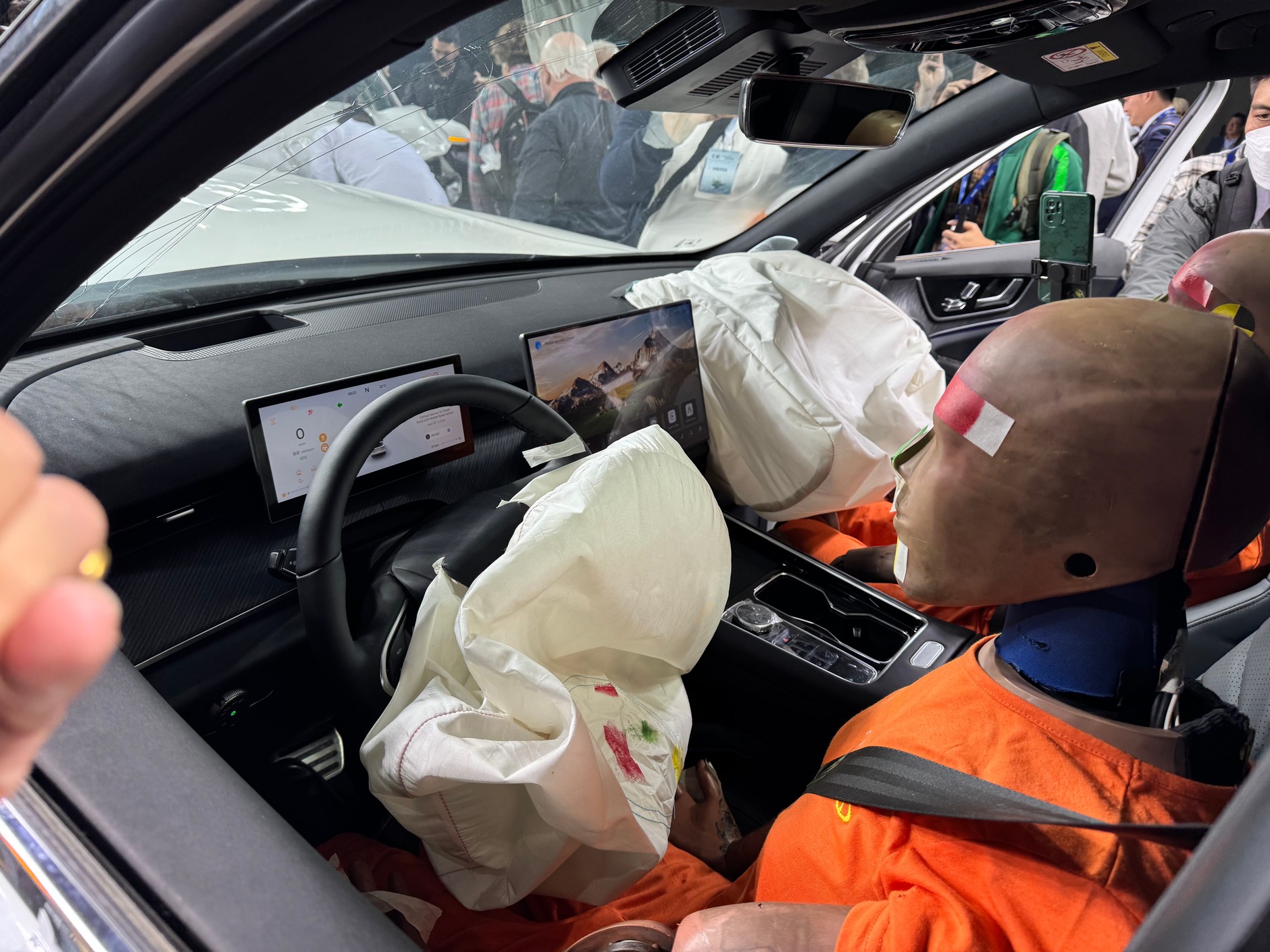 Crash test Chery Tiggo 9