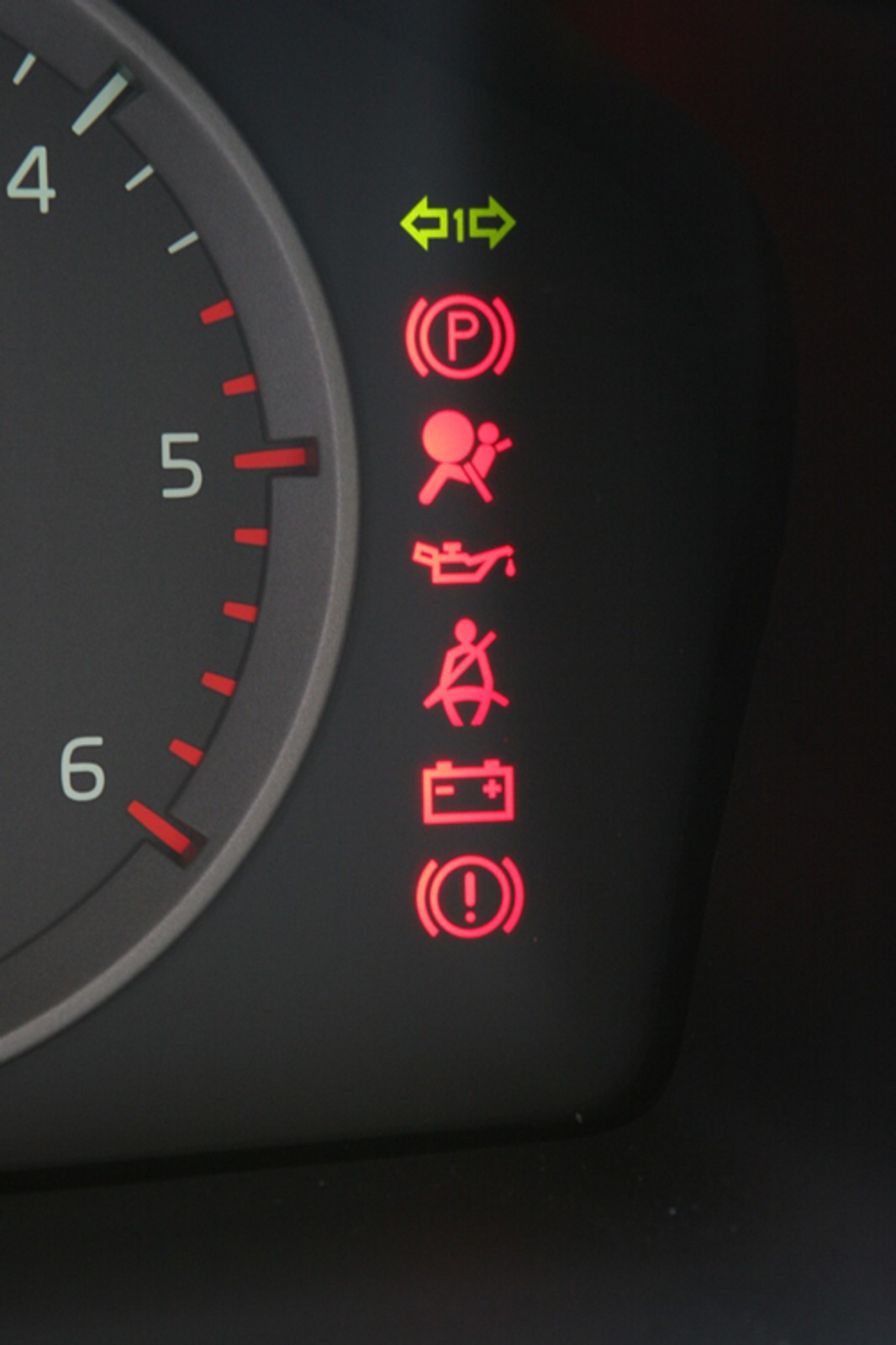 Volvo C30 - Na przekór rywalom