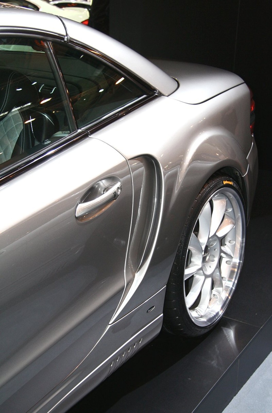 Essen Motor Show 2007: Moc i elektrownia pod maską (fotogaleria 3)