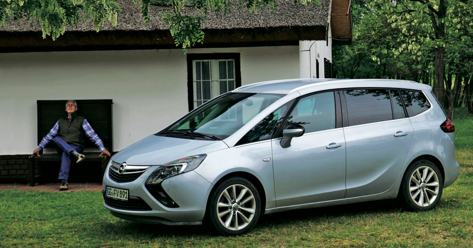 Opel Zafira 2.0 CDTI - wszechstronny ekspres rodzinny