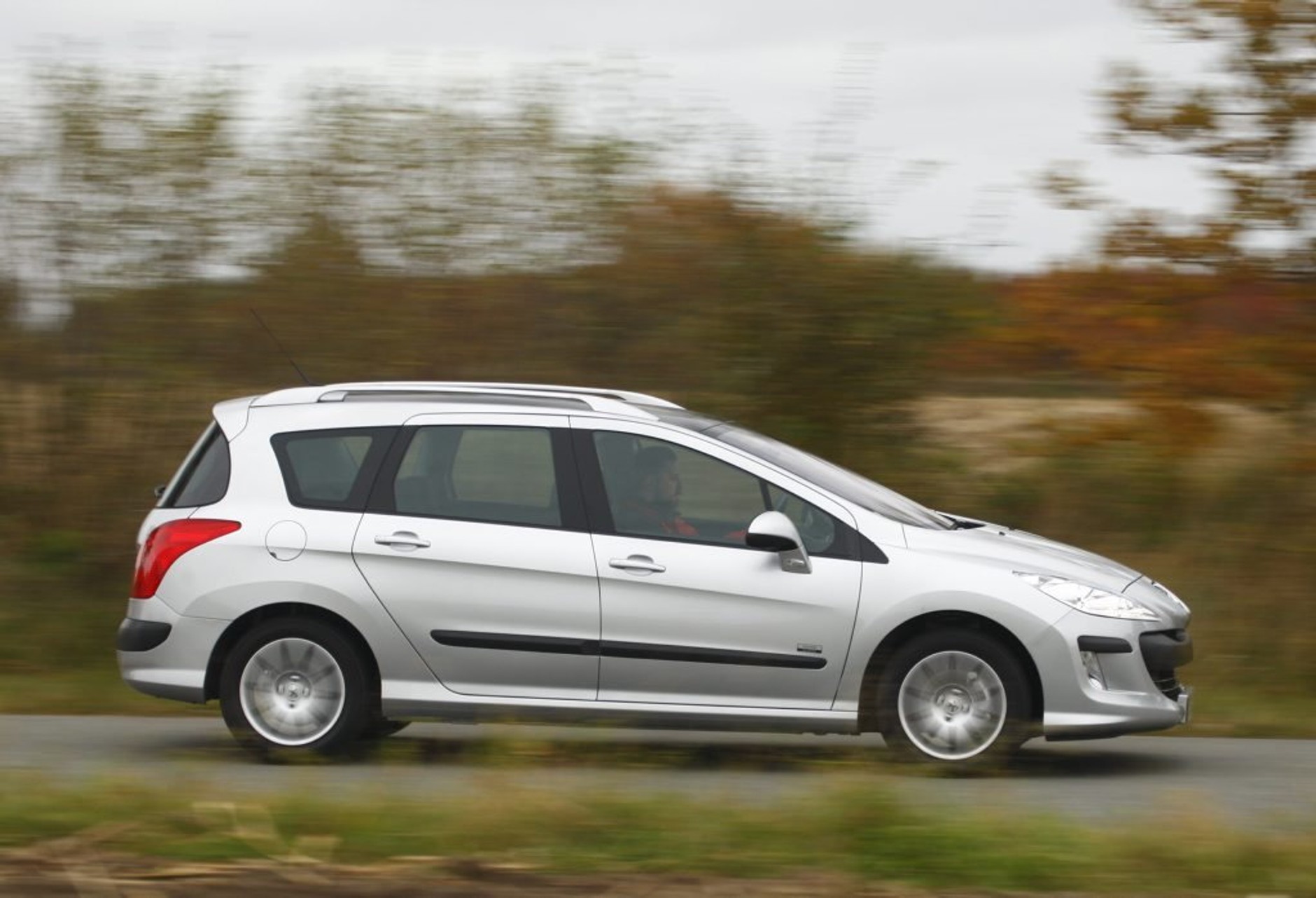 2. miejsce – Peugeot 308 I SW (2008-14)