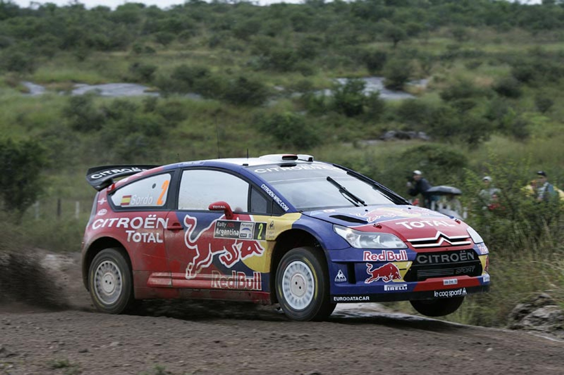 Rajd Argentyny 2008: Loeb zdecydowanym liderem (I. etap)